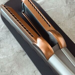 Copper and Silver Hair Straightener